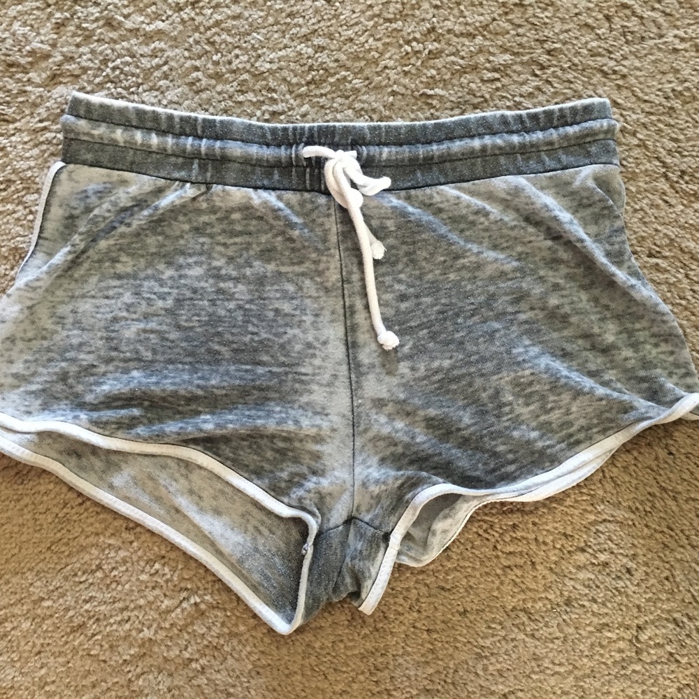 SLEEP SHORTS